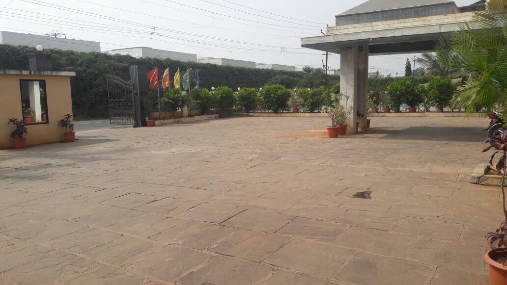 Hotel Aristro Lonavala Buitenkant foto